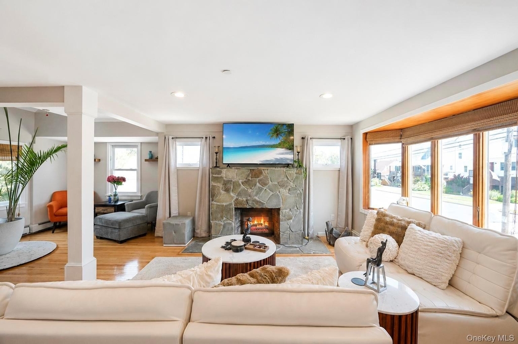 308 Bedell Street - Photo 7