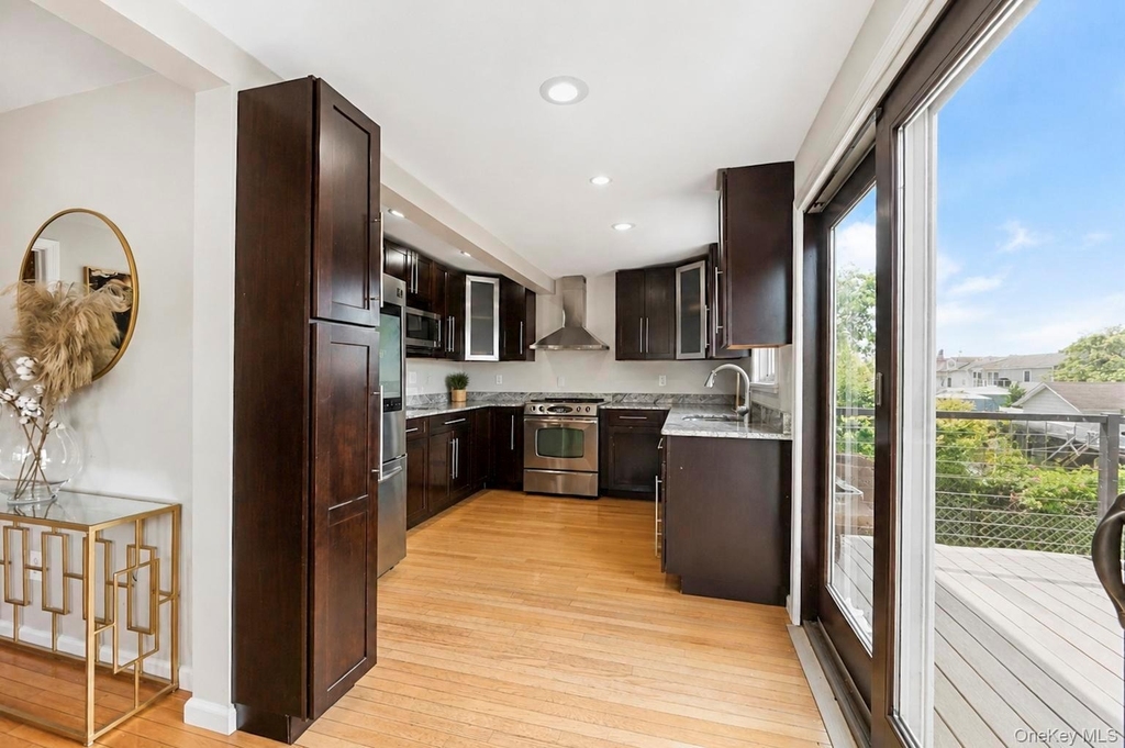 308 Bedell Street - Photo 19