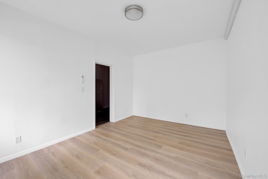7111 68th Street - Photo 14