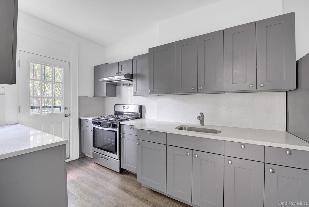 7111 68th Street - Photo 0