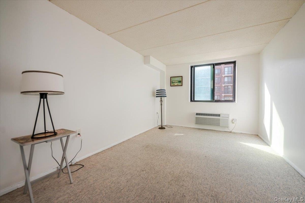 730 W Broadway - Photo 14