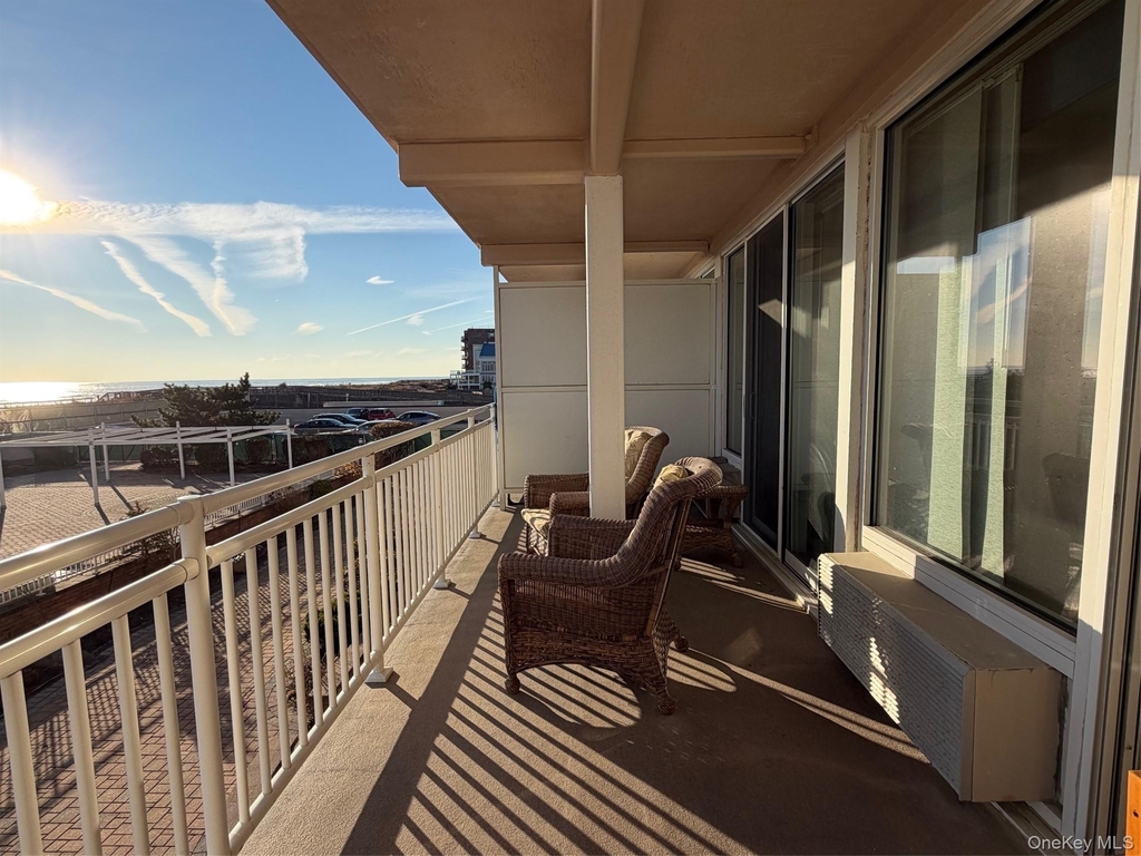 830 Shore - Photo 16