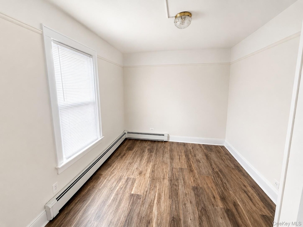 97-46 106 Street - Photo 7