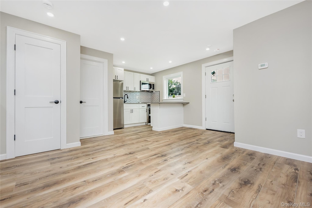 29 Tyler Street - Photo 6