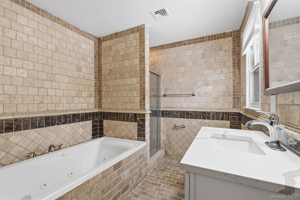 1618 Morningview Drive - Photo 18