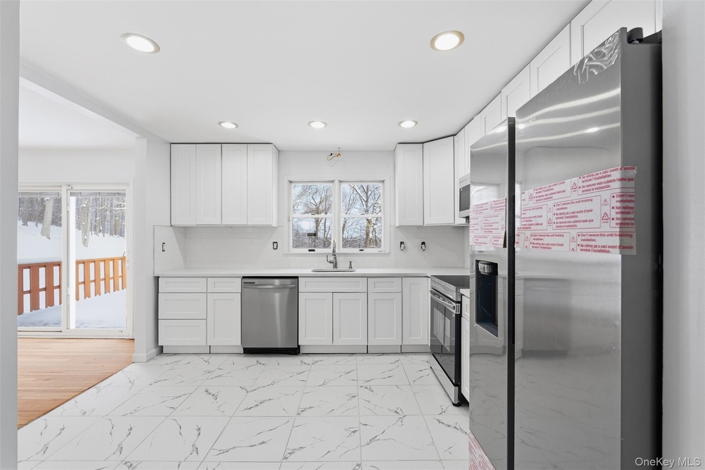 1618 Morningview Drive - Photo 13