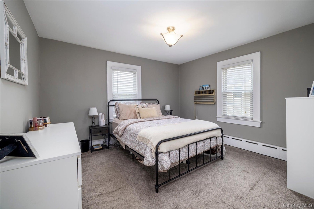 66 Reid Avenue - Photo 5