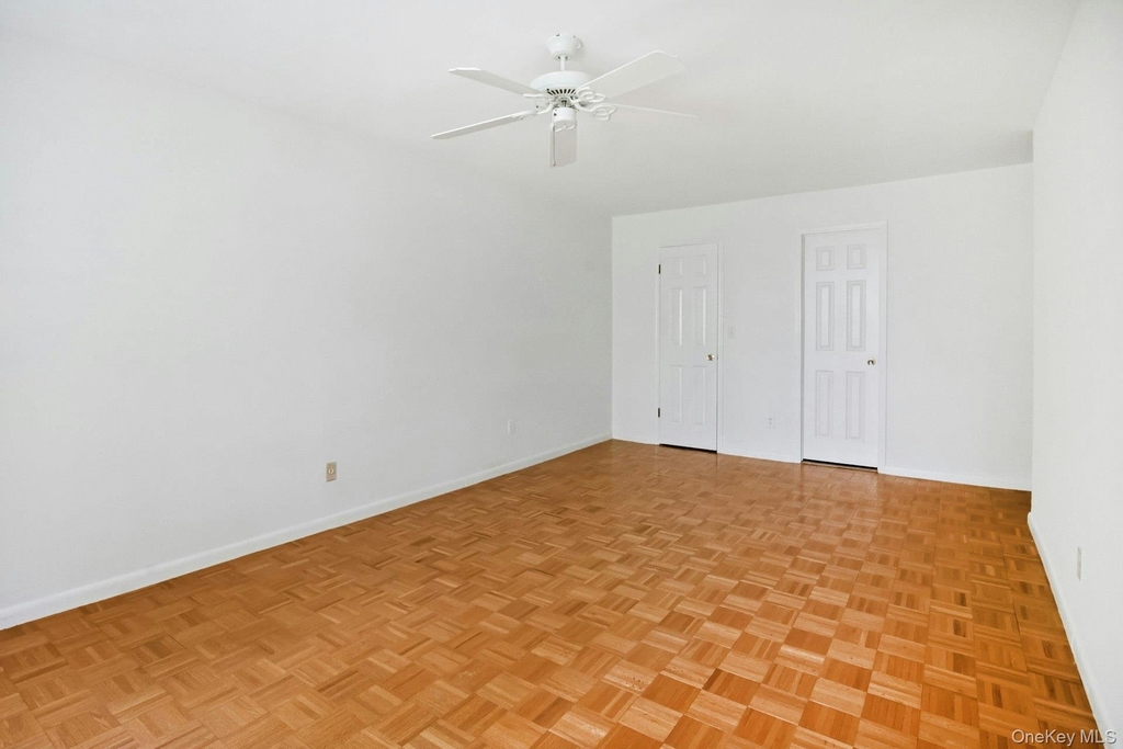 500 Central Park Avenue - Photo 11
