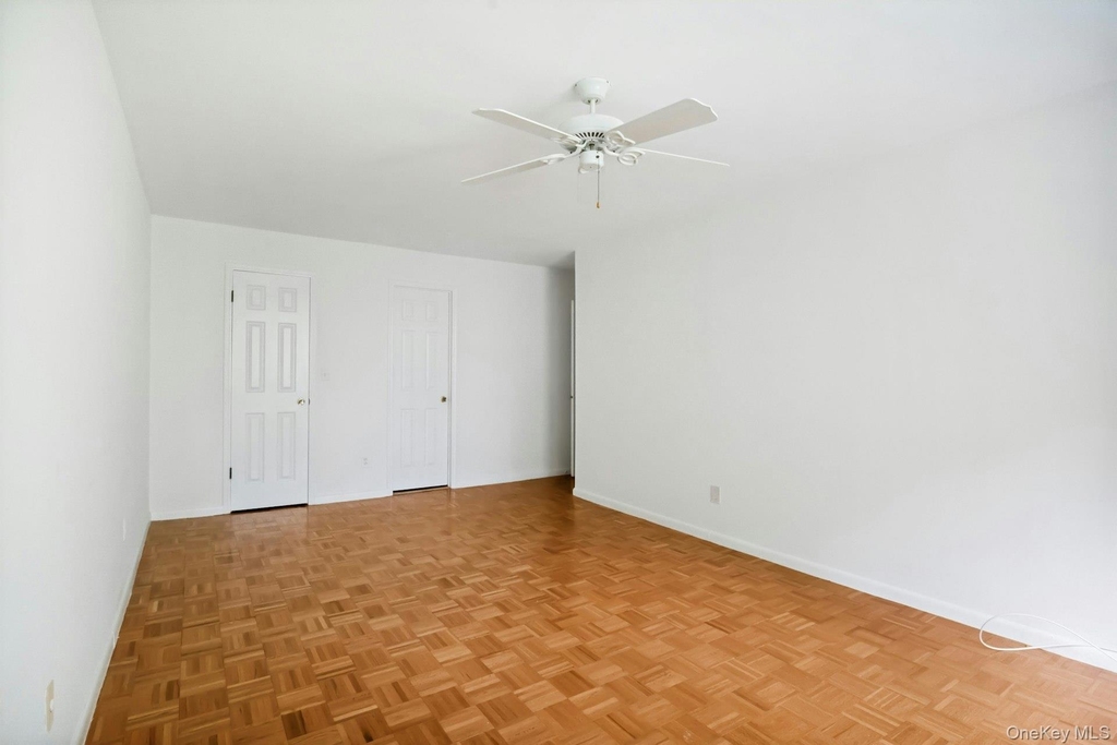 500 Central Park Avenue - Photo 10