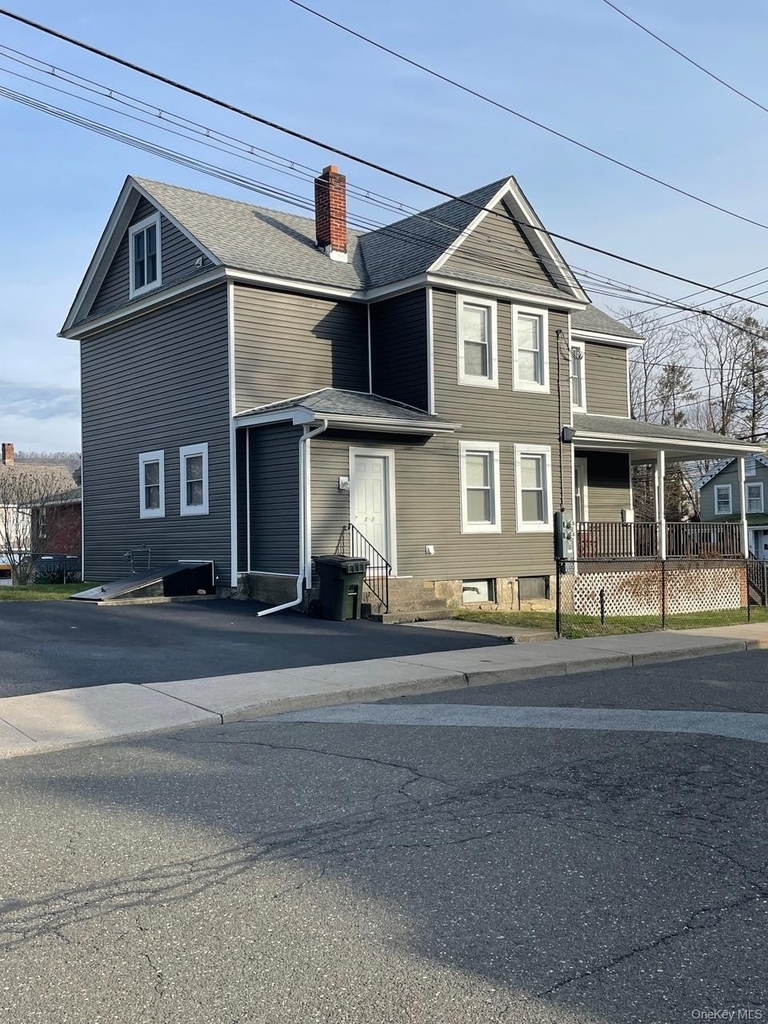 22 Cozzens Avenue - Photo 0