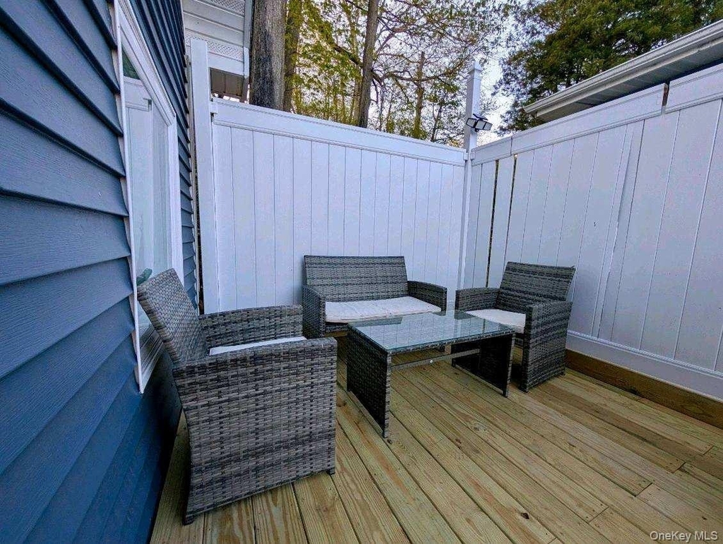 580 Lakes Road - Photo 7
