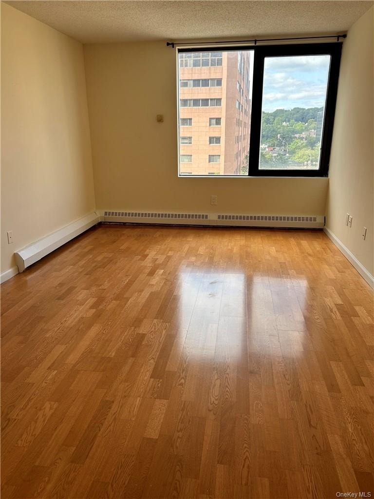 4 Martine Avenue - Photo 4