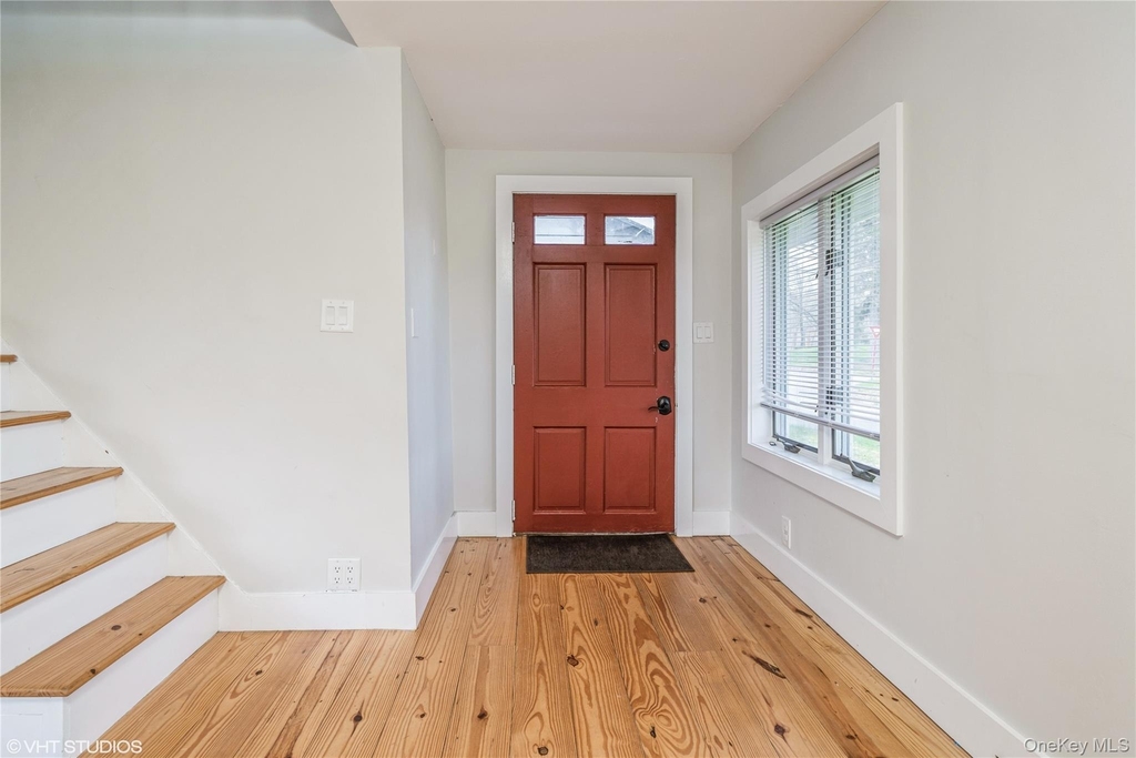 1392 Kings Highway - Photo 7