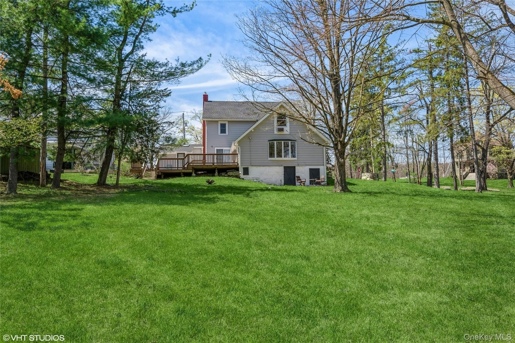 1392 Kings Highway - Photo 31