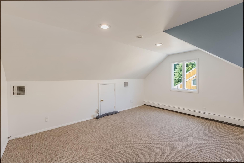 306 5th Avenue - Photo 4