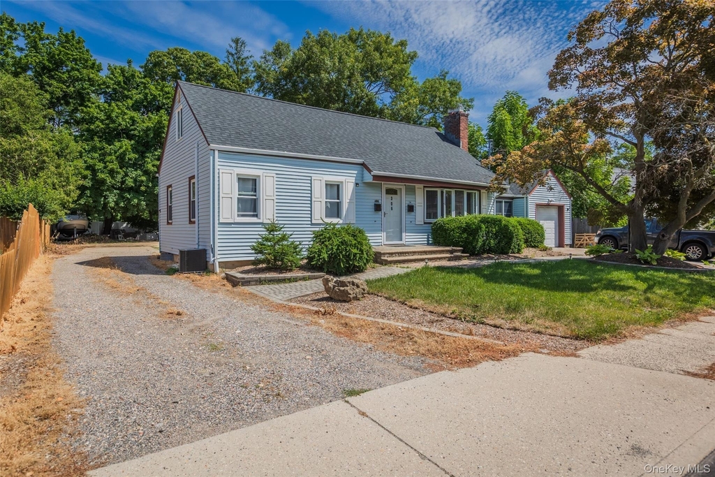 306 5th Avenue - Photo 1