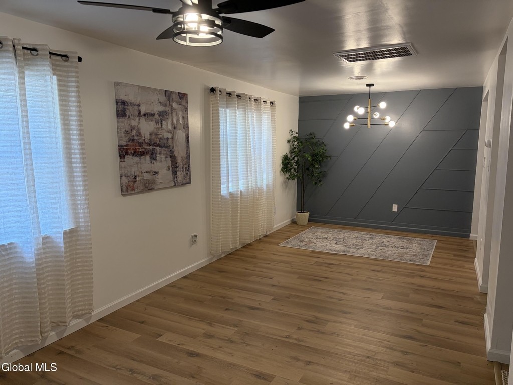 905 Balltown Road - Photo 3