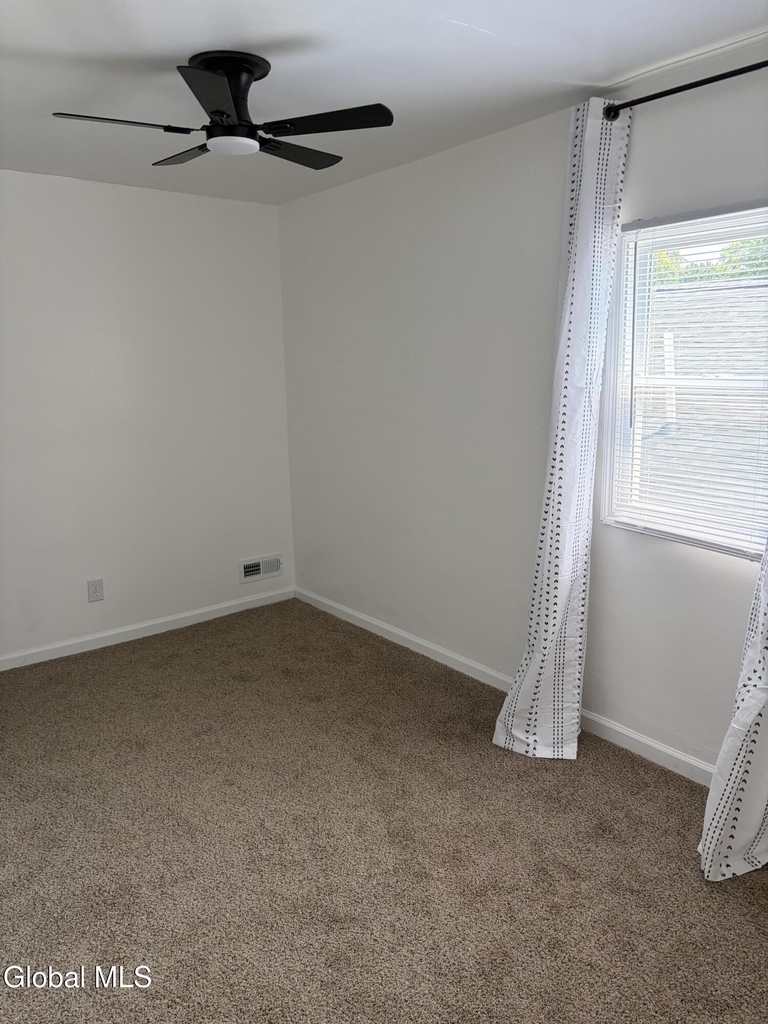 905 Balltown Road - Photo 12
