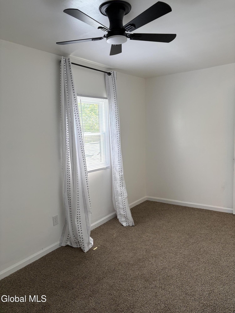 905 Balltown Road - Photo 15
