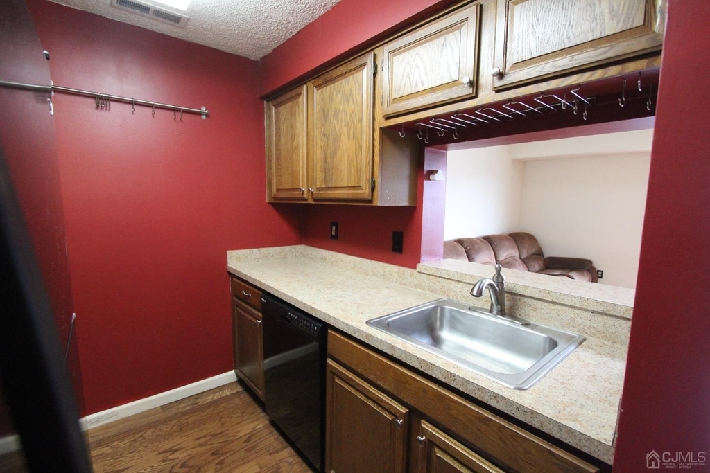 5015 Ravens Crest Drive - Photo 5