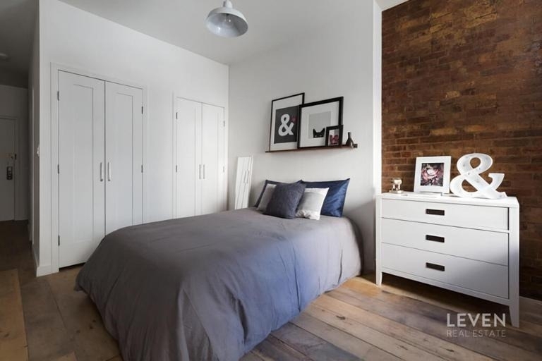 195 Prince Street - Photo 1