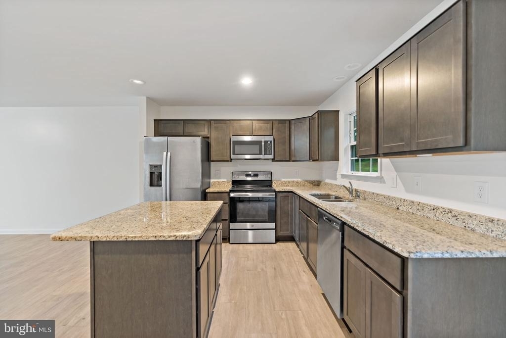 132 Furlong Way - Photo 7