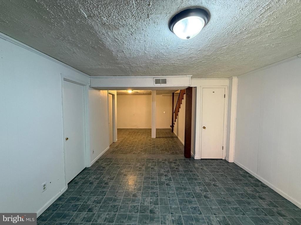 431 Ridgemore Street - Photo 23
