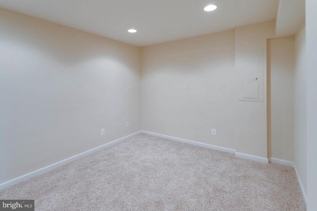 12760 Manor Hall Court - Photo 41