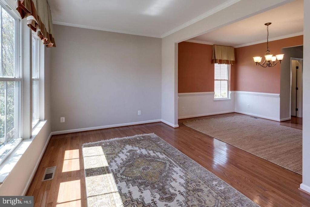 12760 Manor Hall Court - Photo 4