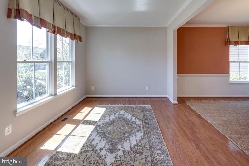 12760 Manor Hall Court - Photo 3