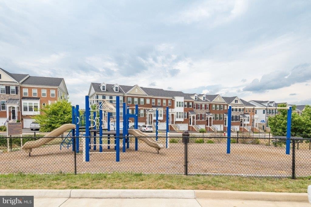 42713 Tunstall Terrace - Photo 18