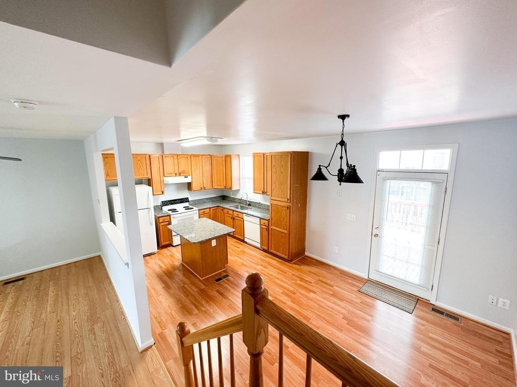 20910 Butterwood Falls Terrace - Photo 3