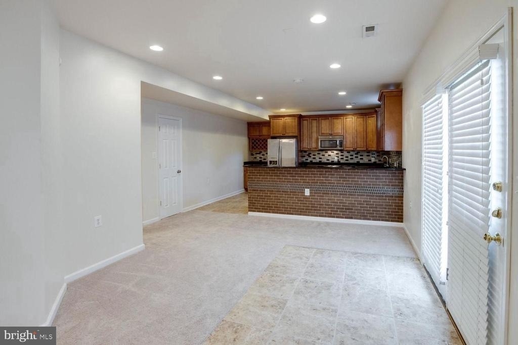 42100 Porch Light Drive - Photo 2