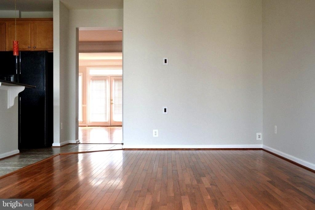 21958 Windy Oaks Square - Photo 5