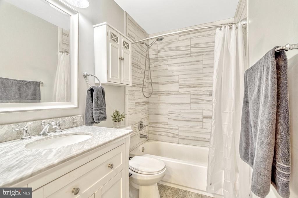 25368 Shipley Terrace - Photo 17