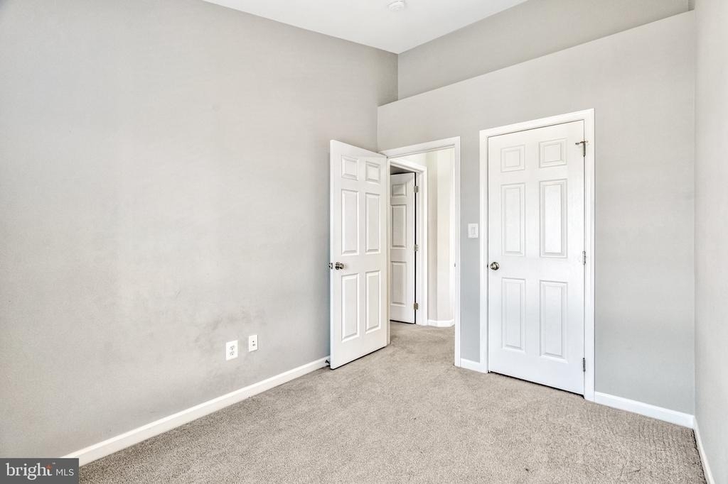 25368 Shipley Terrace - Photo 19