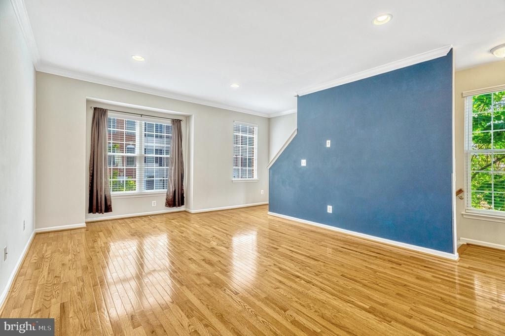 25368 Shipley Terrace - Photo 12