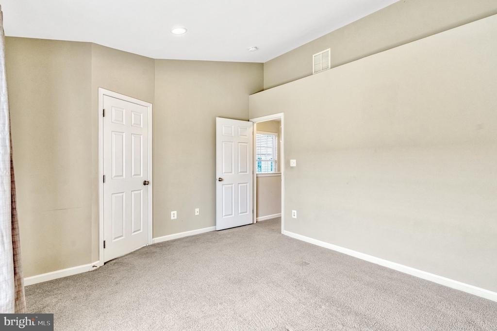 25368 Shipley Terrace - Photo 16
