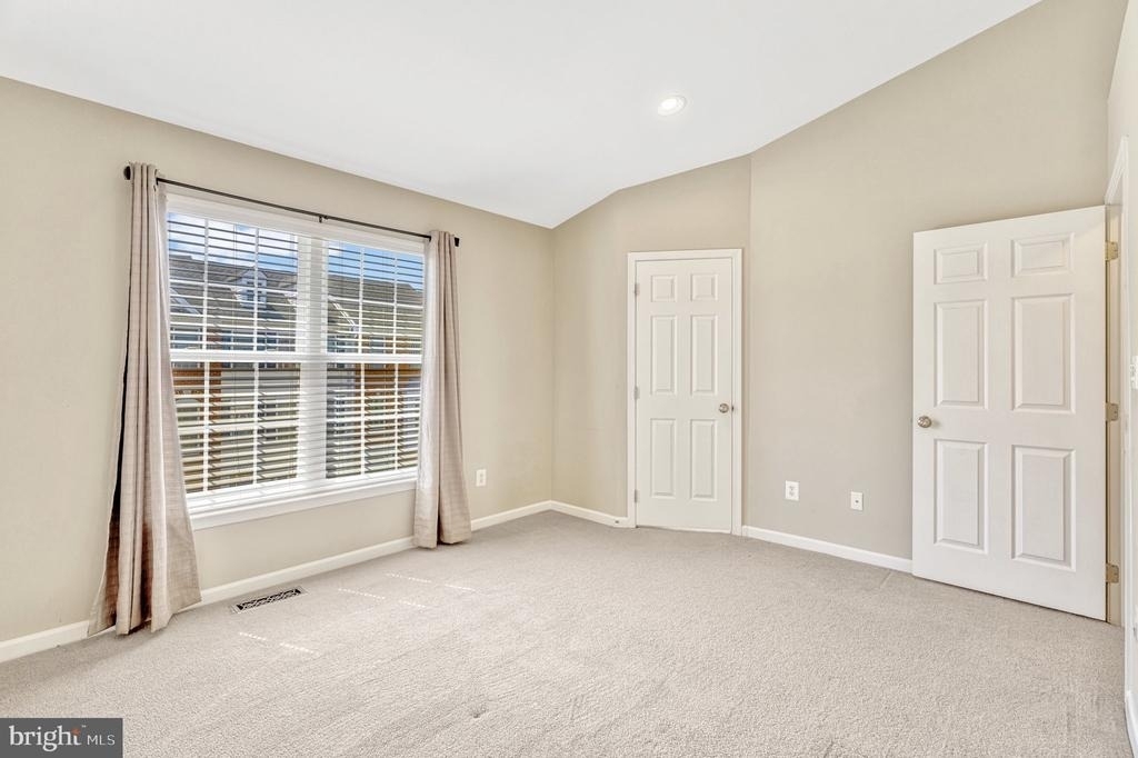 25368 Shipley Terrace - Photo 15