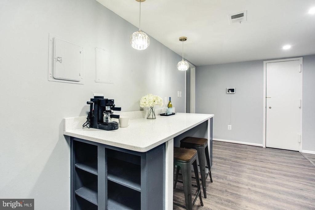 7855 Enola Street - Photo 8