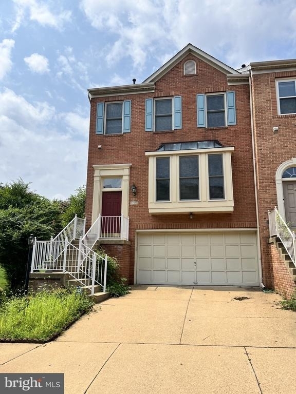 1786 Brentridge Street - Photo 0