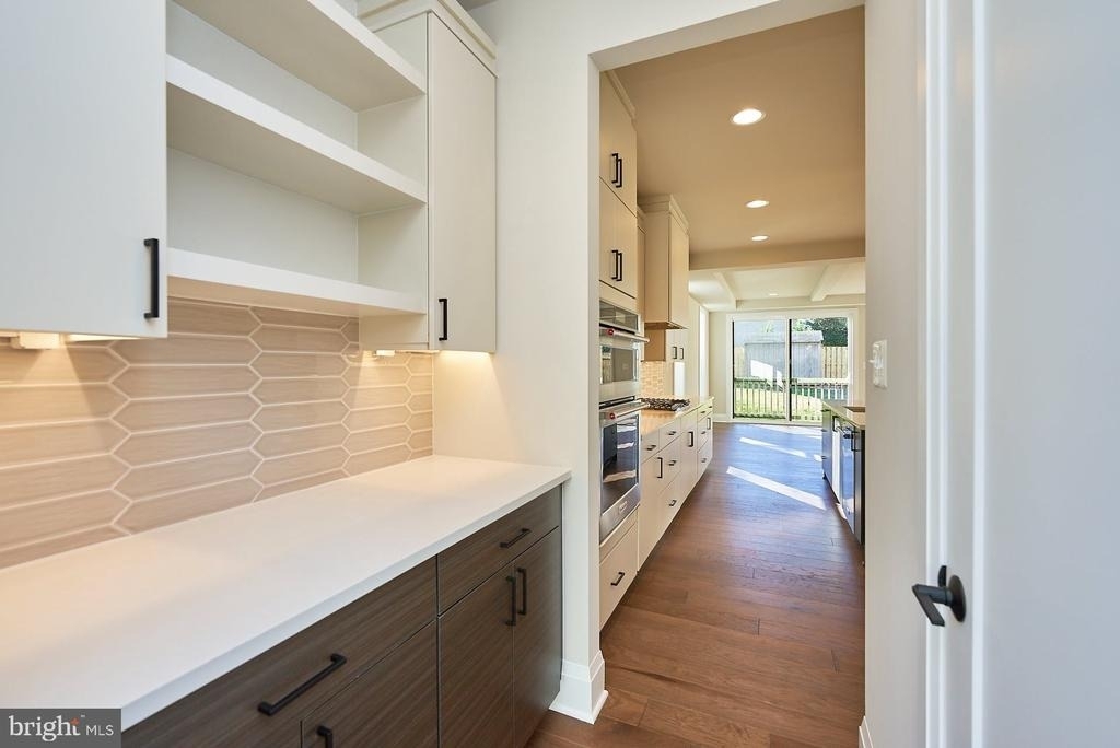 6845 Churchill Road - Photo 4