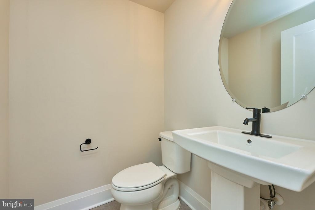 6845 Churchill Road - Photo 15
