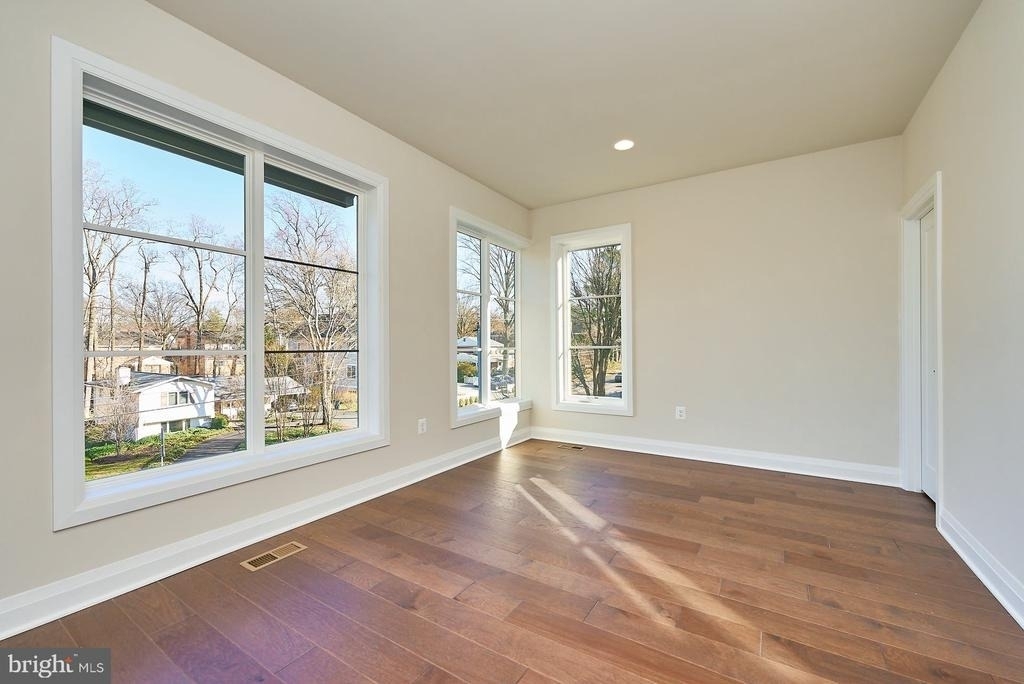 6845 Churchill Road - Photo 28