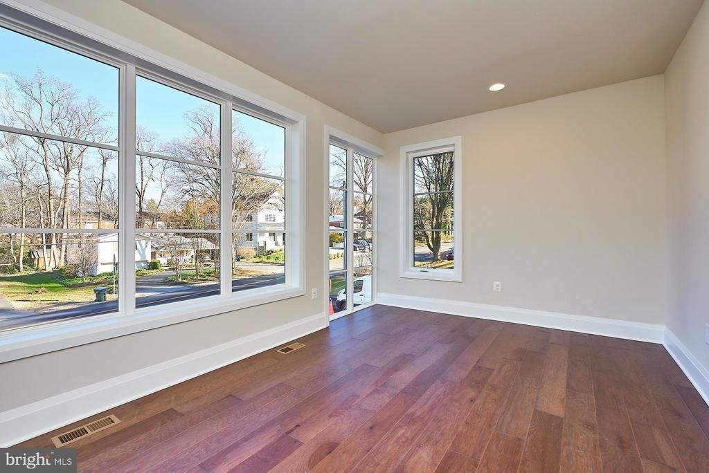 6845 Churchill Road - Photo 13