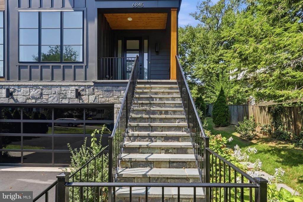 6845 Churchill Road - Photo 39