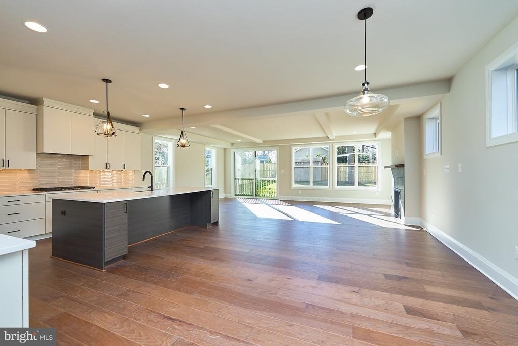 6845 Churchill Road - Photo 9