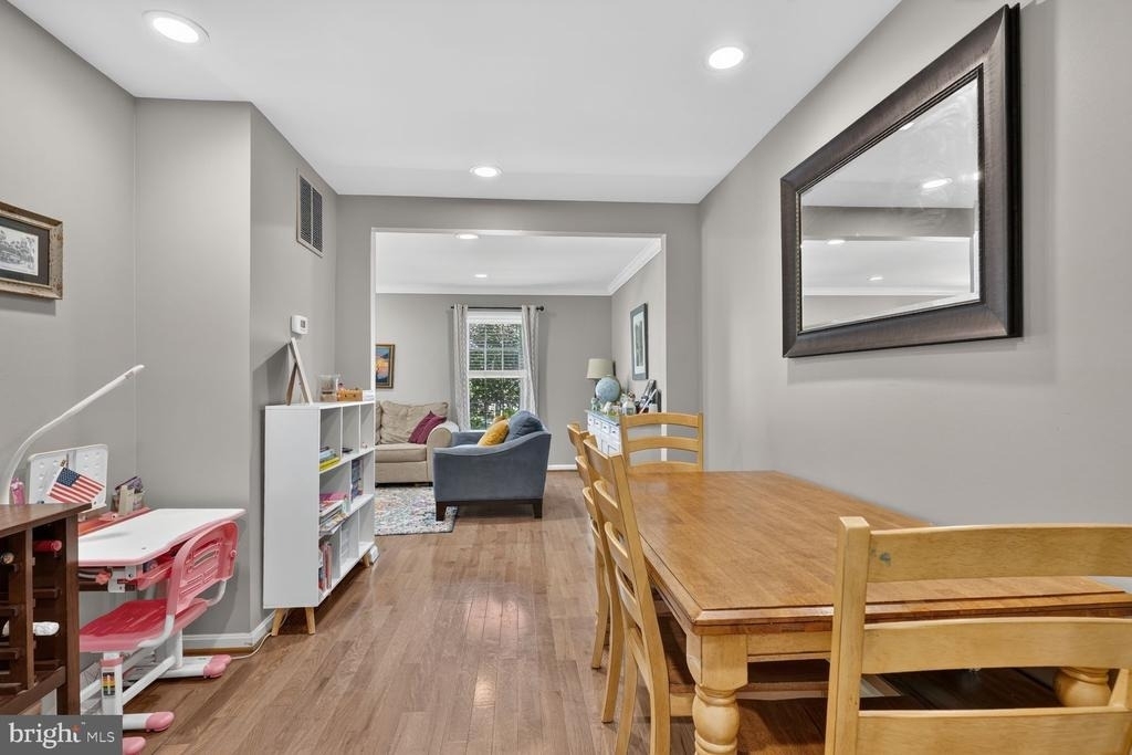 7331 Rolling Oak Lane - Photo 8