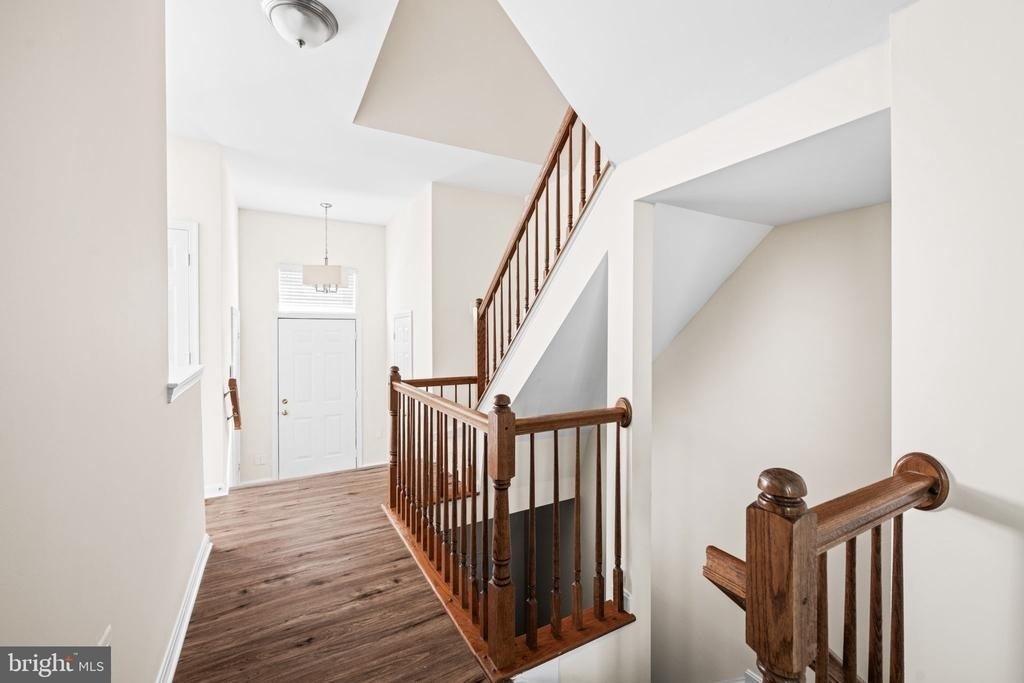 2902 Jessica Court - Photo 24