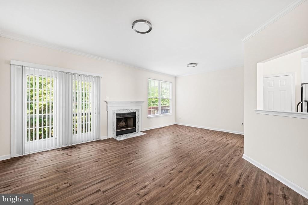 2902 Jessica Court - Photo 18